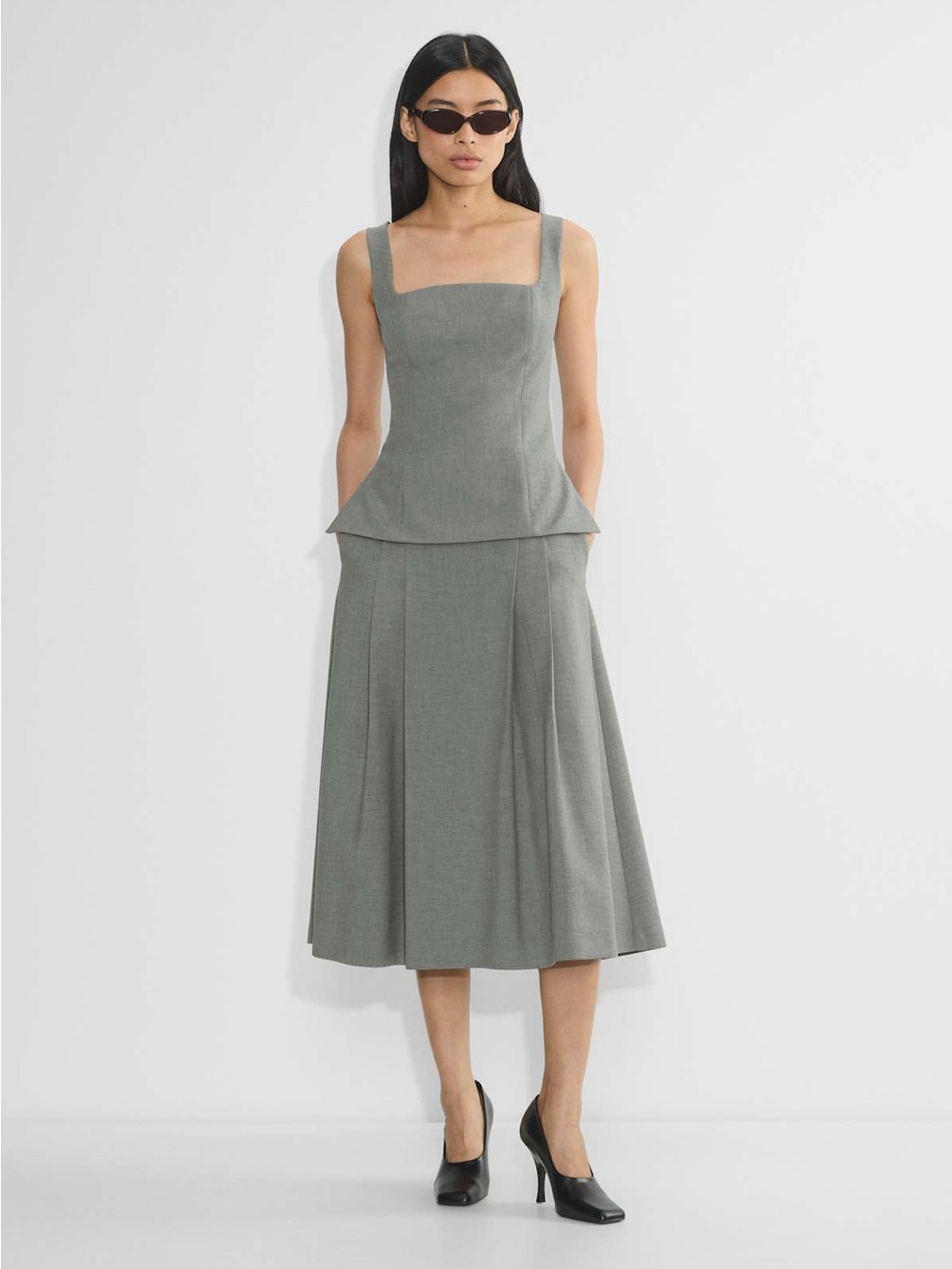 Aritzia Enterprise Skirt Heather Dark Grey